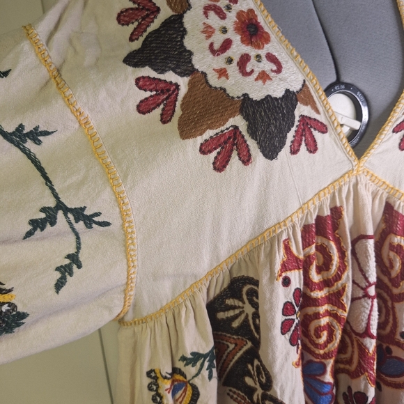 Zara Multicolor Embroidered Linen Mini Floral Dress. Size Med - Picture 5 of 8